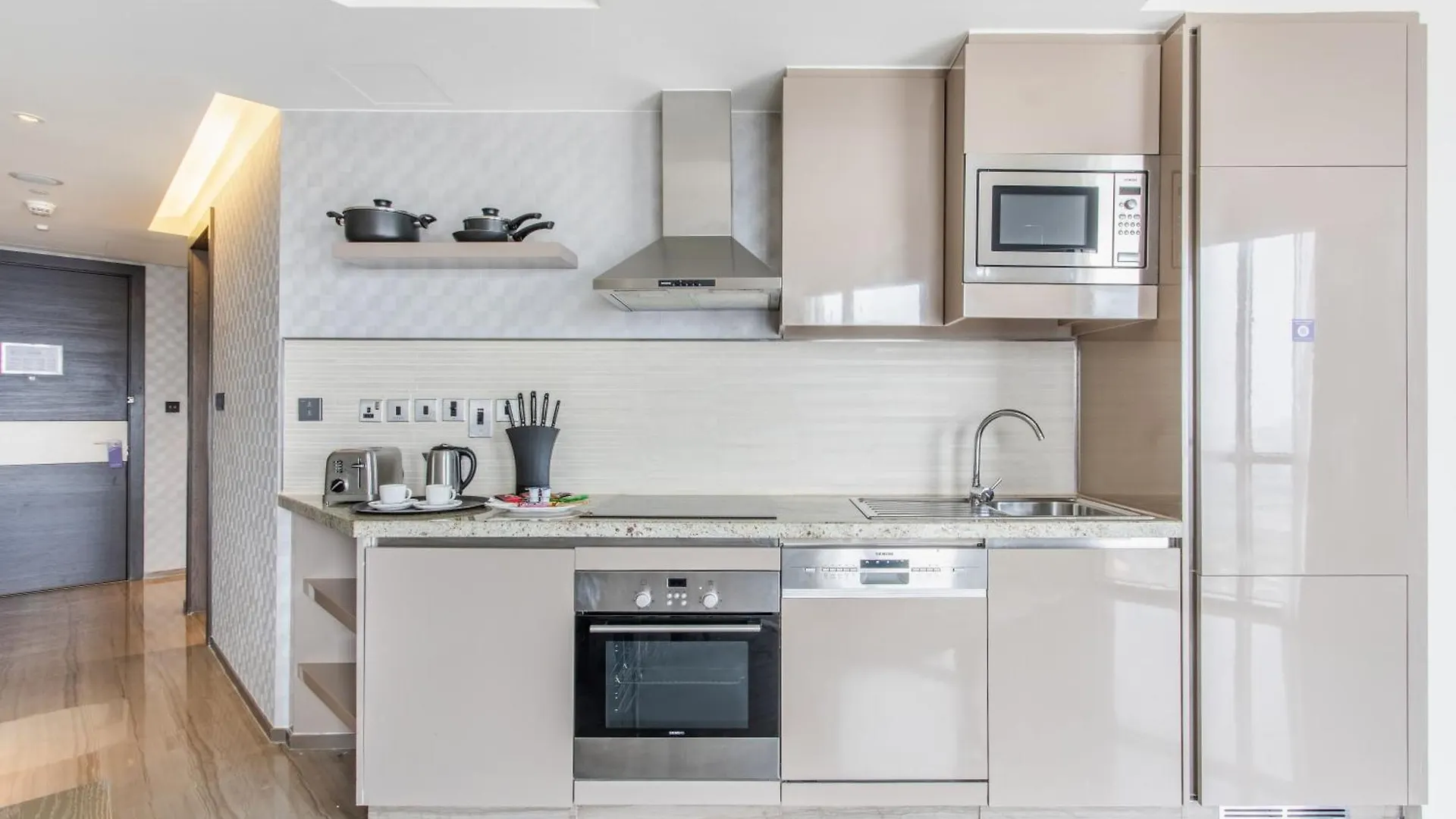 Spacious Studio Apartment In Hyatt Regency Dubai Creek Heights By The S Holiday Homes United Arab Emirates